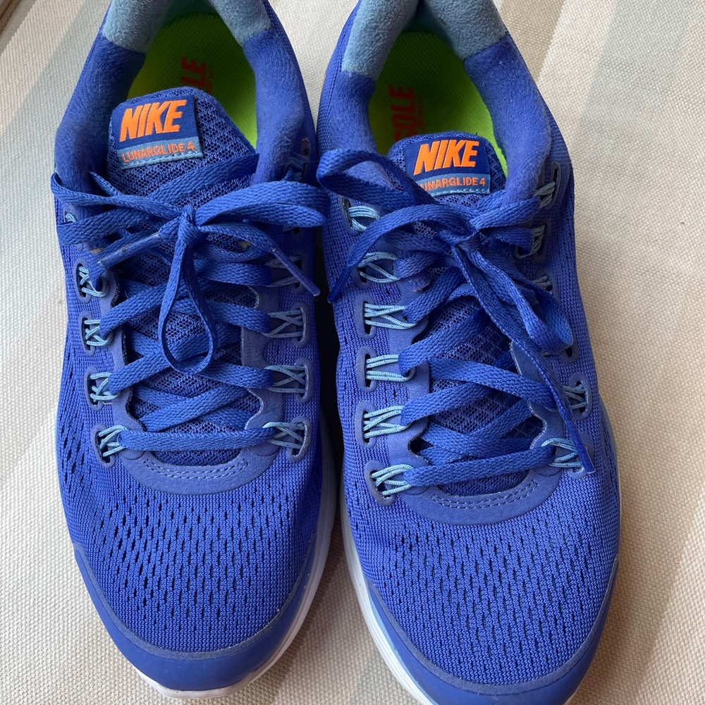 Nike Lunarglide 4 sneakers